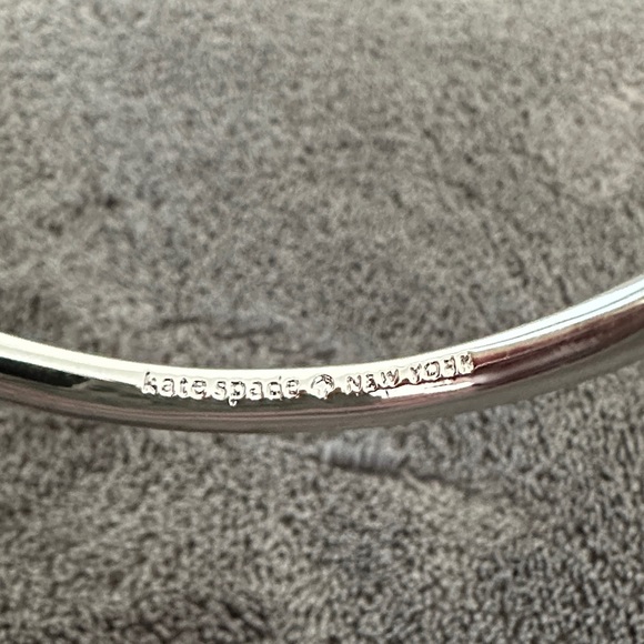 Kate Spade Elegant Silver Knot Bracelet - Picture 2 of 4